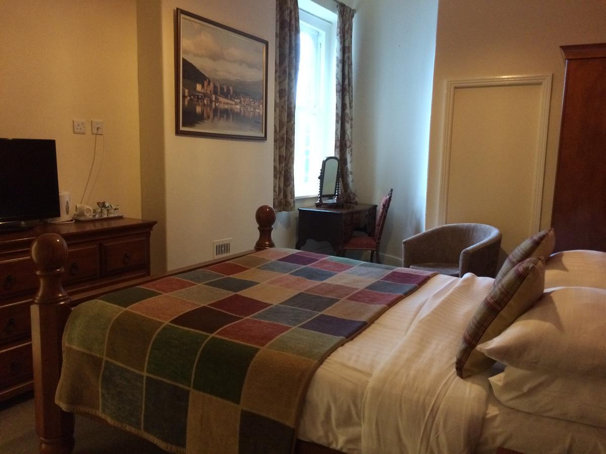 ดิ อีเกิล เฮาส์ Hotel คลานริสท์ ภายนอก รูปภาพ